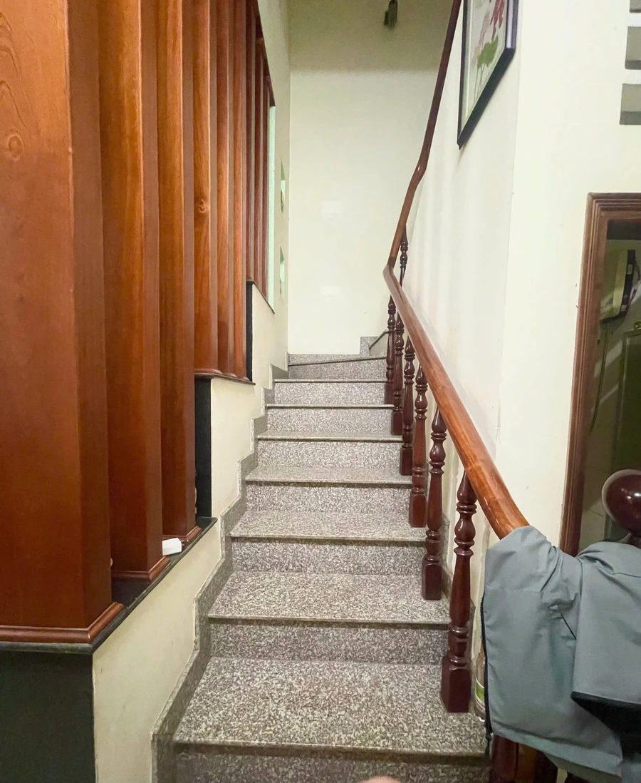 Bán nhà 2 mặt tiền 230m2 gần Chợ 26, Q1 - 4.6 tỷ - Ảnh thu nhỏ 5