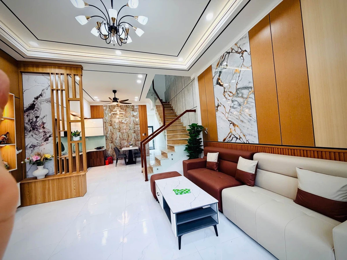 Bán nhà lầu 3PN Bảo Vinh 115m² giá 1.95 tỷ - Ảnh thu nhỏ 2