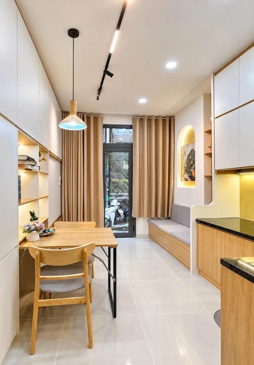 Bán nhà 1 trệt 1 lầu nở hậu 2PN 2WC gần ngã tư Hàng Xanh, Bình Thạnh - Ảnh thu nhỏ 2