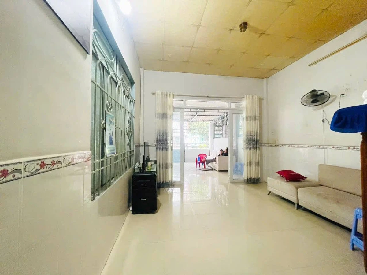 Bán nhà cấp 4 hai phòng ngủ 99m2 Phan Thiết Lâm Đồng - Ảnh thu nhỏ 3