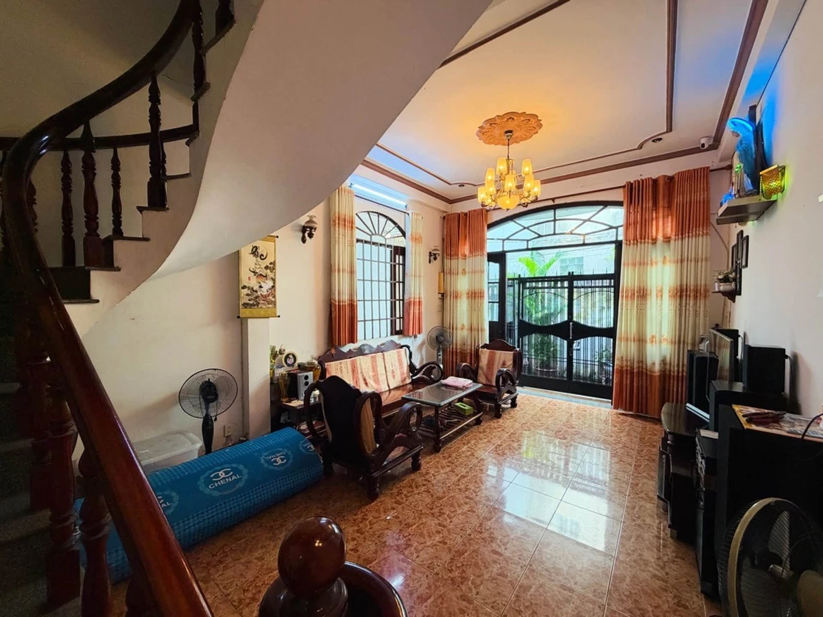 Nhà bán mặt tiền Lê Văn Thọ, Gò Vấp 82m² 4PN 7 tỷ - Ảnh thu nhỏ 2