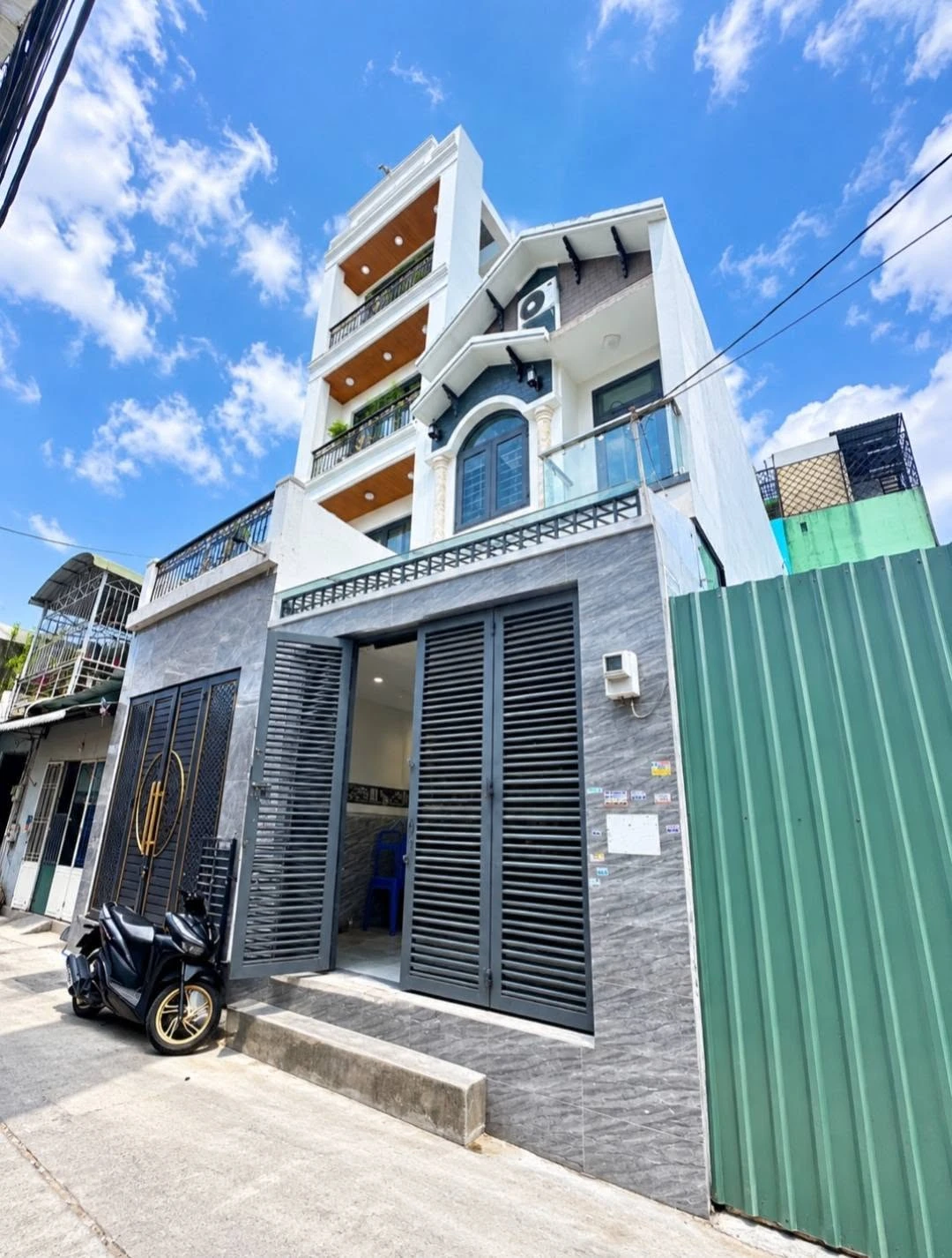 Bán nhà hẻm xe hơi 62m2 sau Aeon Mall Bình Tân, gần chợ, trường học - Ảnh 1