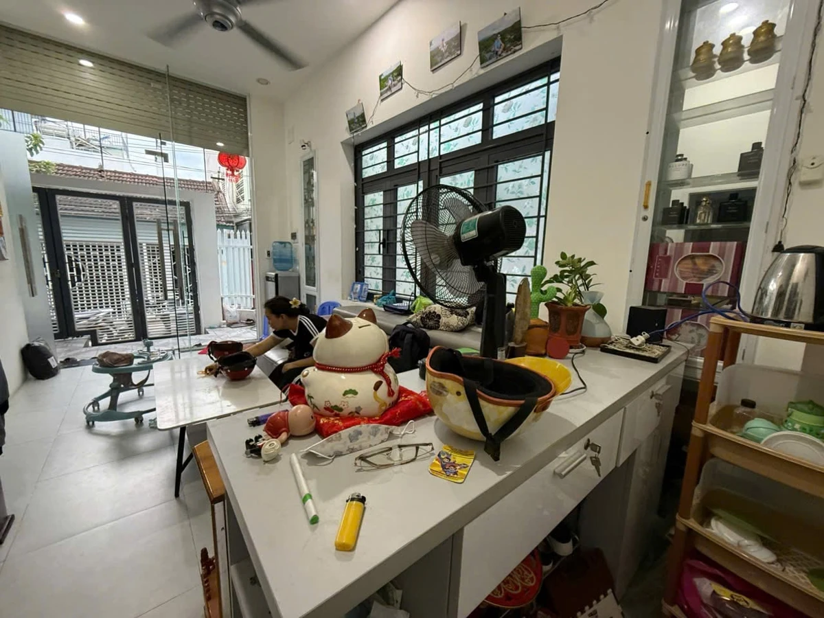 Bán nhà căn góc 3 tầng 53,7m² giá 3,2 tỷ gần chợ Lương Định Của, Nha Trang - Ảnh 1