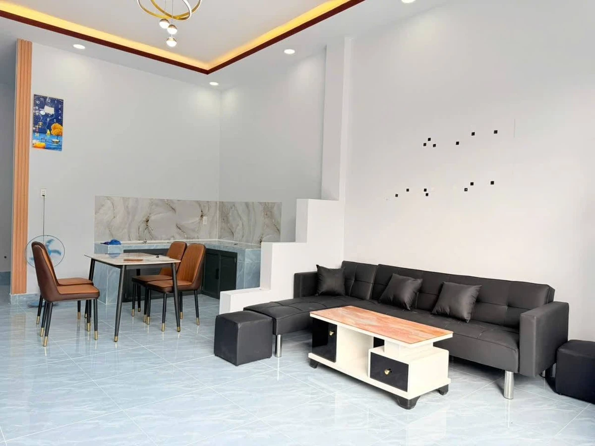 Bán nhà 2PN 66m2 sổ hồng riêng gần KCN Tây Ninh giá 1 tỷ 1 - Ảnh thu nhỏ 3