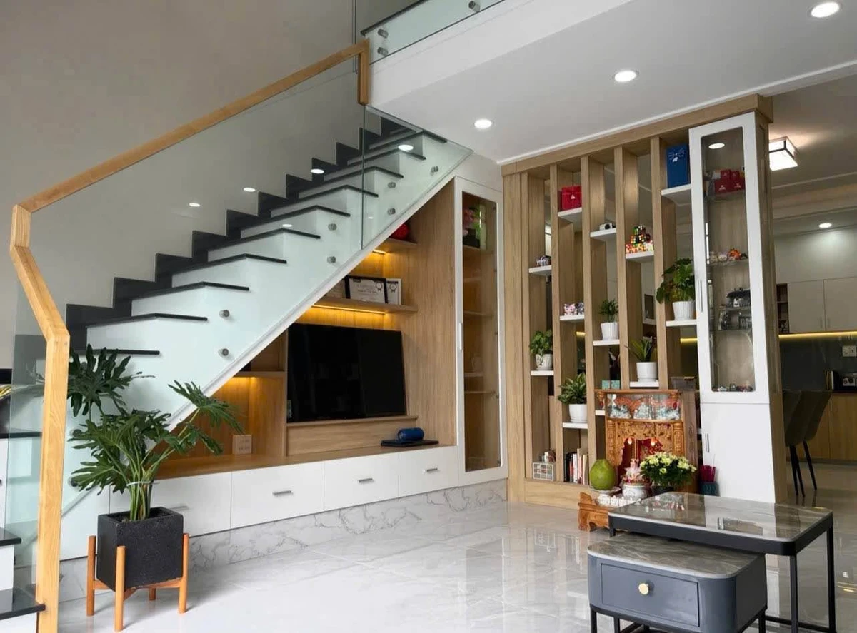 Bán nhà gác lửng 2PN 88m² hẻm Nguyễn Thị Minh Khai 3,5 tỷ - Ảnh thu nhỏ 3