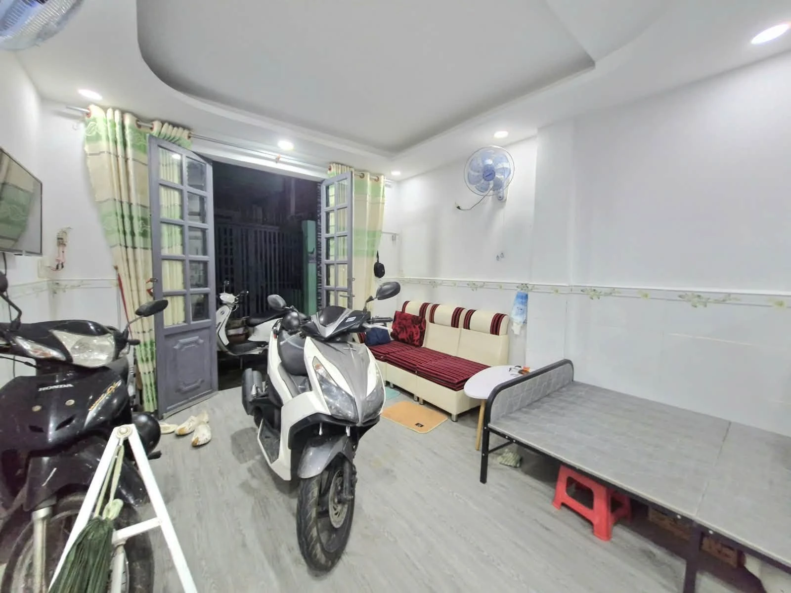 Nhà 2 tầng 31m² 2,79 tỷ Đường Số 8 Linh Xuân - Ảnh 1