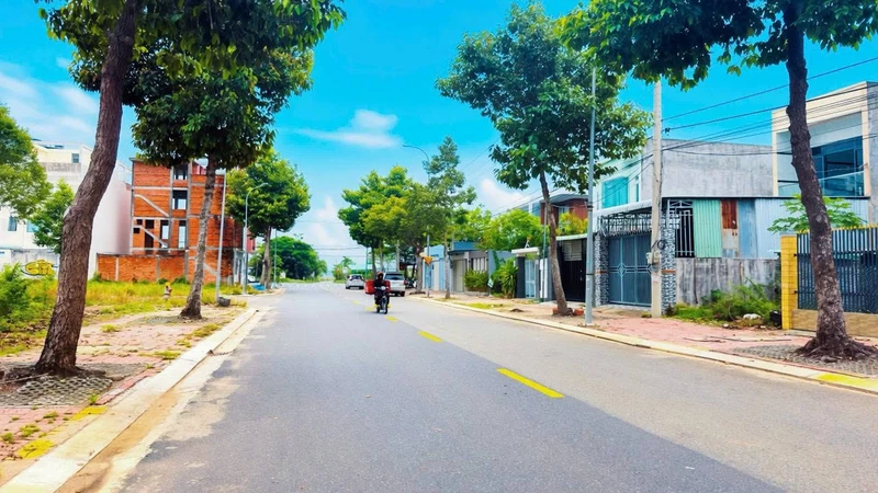 Bán đất mặt tiền Trần Hưng Đạo Long Điền 285m2, 2 tỷ 650