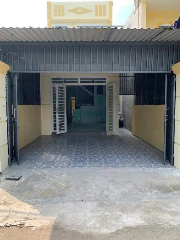 Bán nhà 1 lầu 168m2 hẻm 5m Thới Tam Thôn, Hóc Môn, giá 4,5 tỷ - Ảnh 1