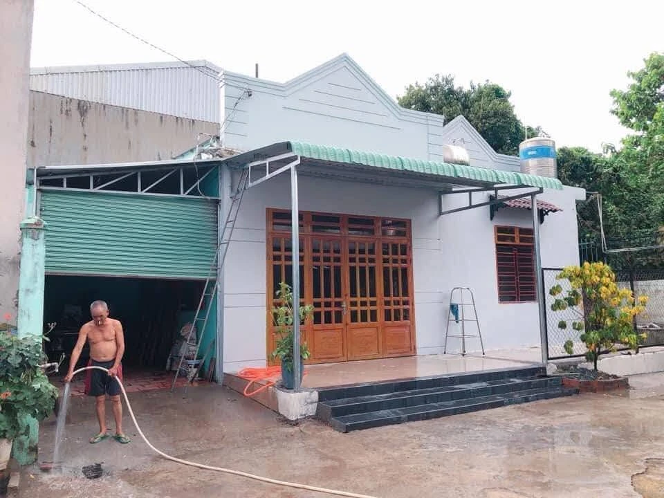 Bán nhà cấp 4 lô góc 142,9m2 giá 3,5 tỷ gần ngã ba Cửu Long, Bình Hòa, Thuận An - Ảnh thu nhỏ 2