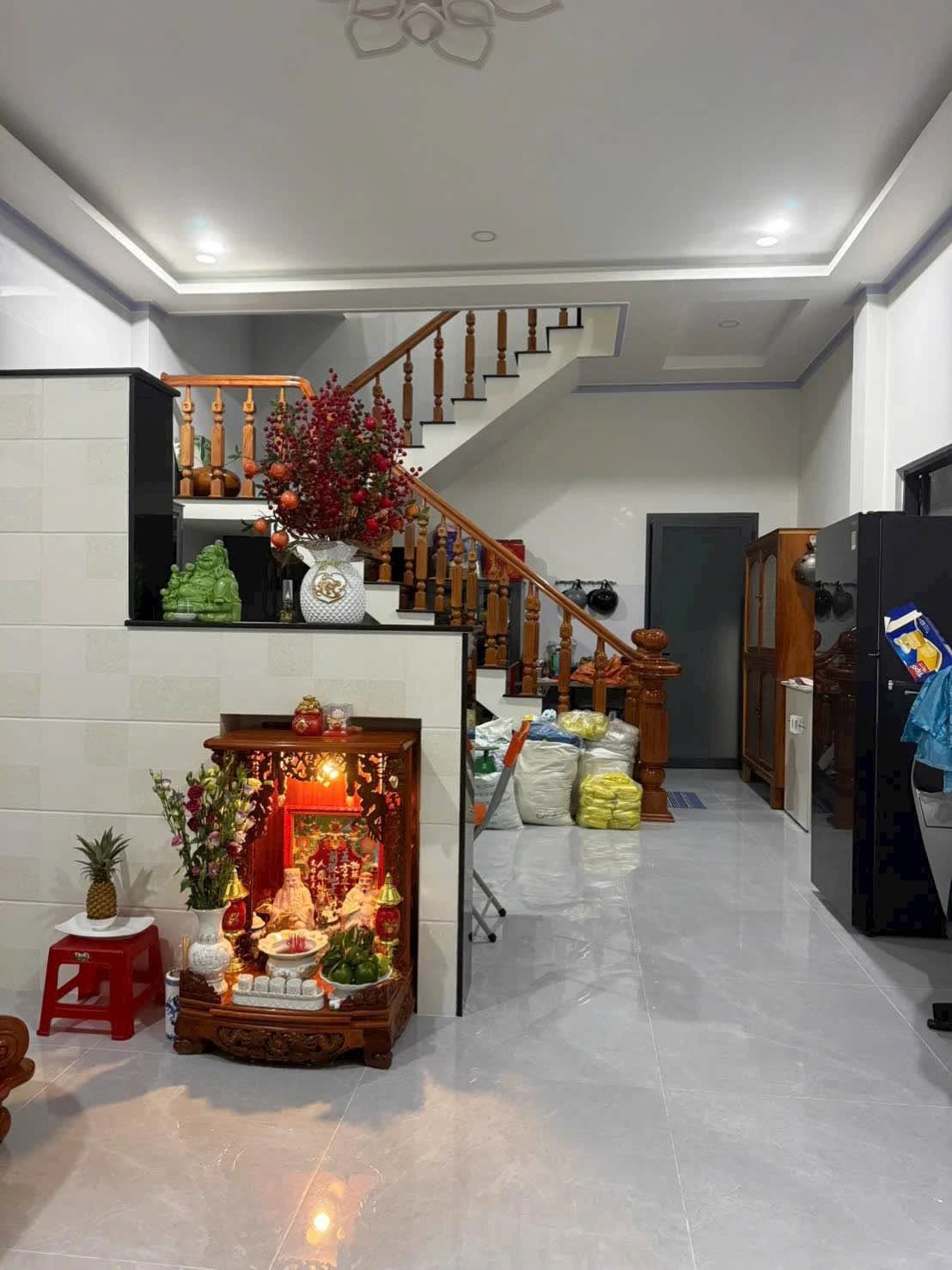Bán nhà lầu mặt tiền kinh doanh 120m² Phan Thiết 4.2 tỷ - Ảnh 1