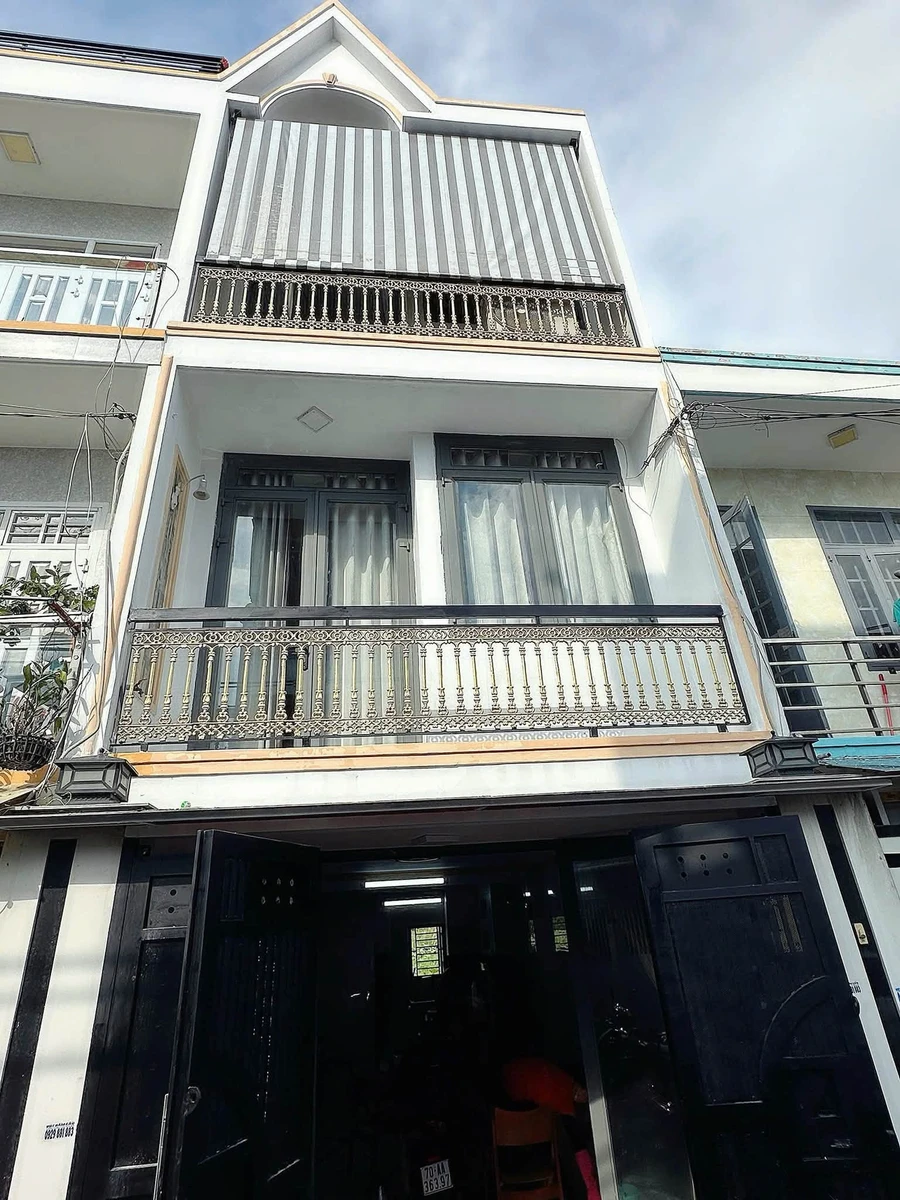 Cho thuê nhà 3PN Quốc Lộ 1A Bình Tân, 44m², 9 triệu/tháng - Ảnh 1