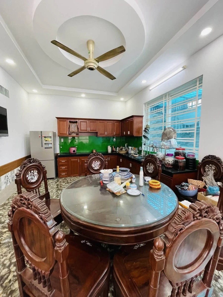 Bán biệt thự mini mặt tiền Tân Thới Hiệp 21, 190m², 3PN, giá 12.5 tỷ, Quận 12 - Ảnh thu nhỏ 2