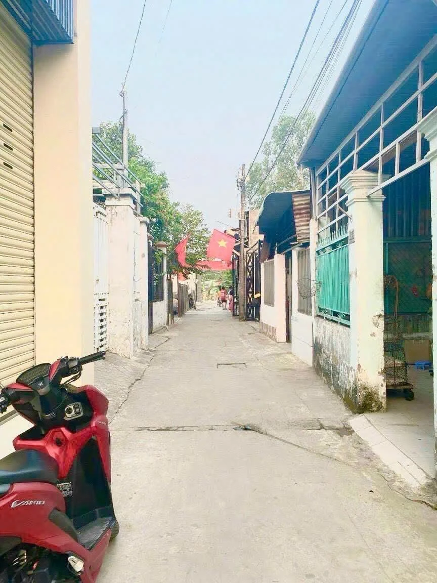 Bán nhà 77m2, 2 phòng ngủ Phường Tân Phong, giá 2 tỷ 3 - Ảnh thu nhỏ 2
