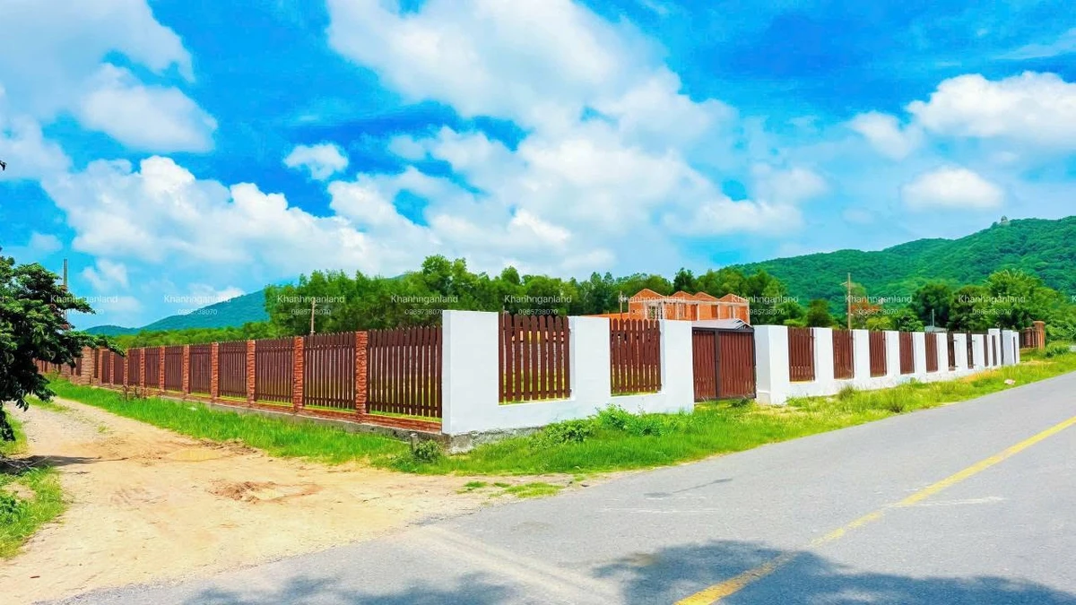 Bán đất góc 2 mặt tiền 913m2 Phước Hải gần biển - Ảnh thu nhỏ 2