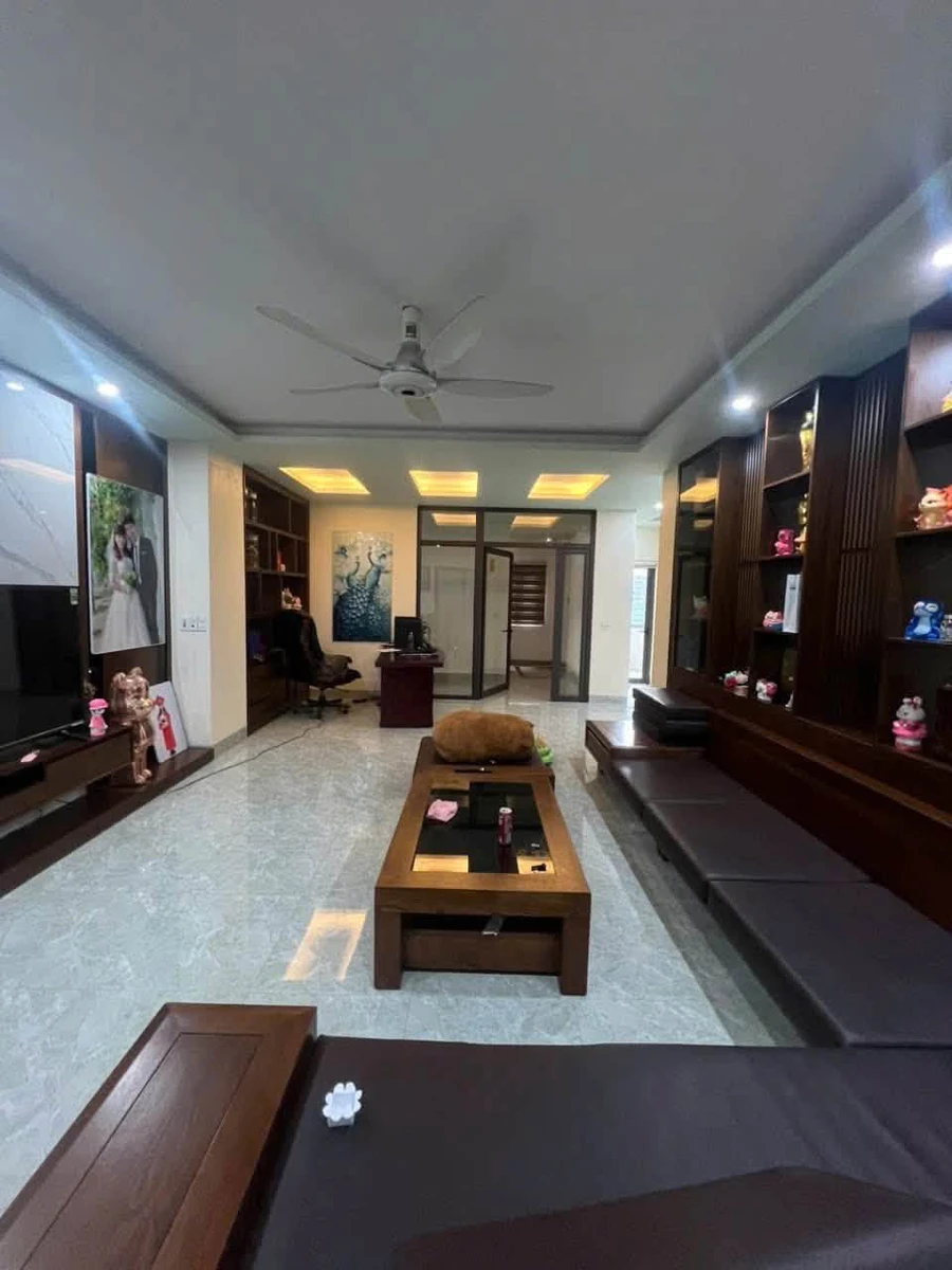 Bán nhà 4 tầng 108m2 đường D1 Bờ kè Phố Mới, Q.7 - Ảnh thu nhỏ 5