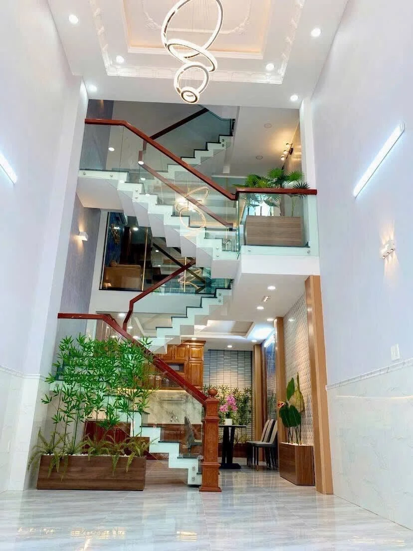 Bán nhà hẻm xe hơi đường Nguyễn Tư Giản, P12, Gò Vấp, 54m2, 4PN, giá 9,4 tỷ - Ảnh thu nhỏ 2