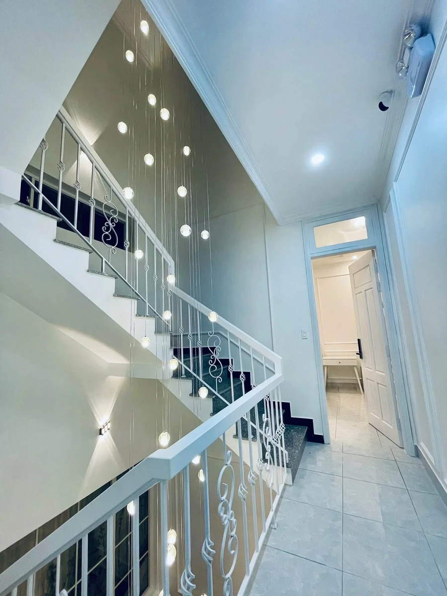 Cho thuê villa 100m2, 7 WC tại Phan Bội Châu, Huế - 22 triệu/tháng - Ảnh thu nhỏ 2