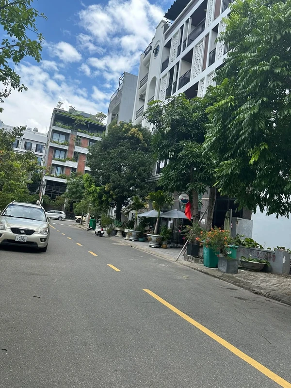 Nhà 2 mặt tiền 90m² Võ Như Hưng Ngũ Hành Sơn, giá 12 tỷ
