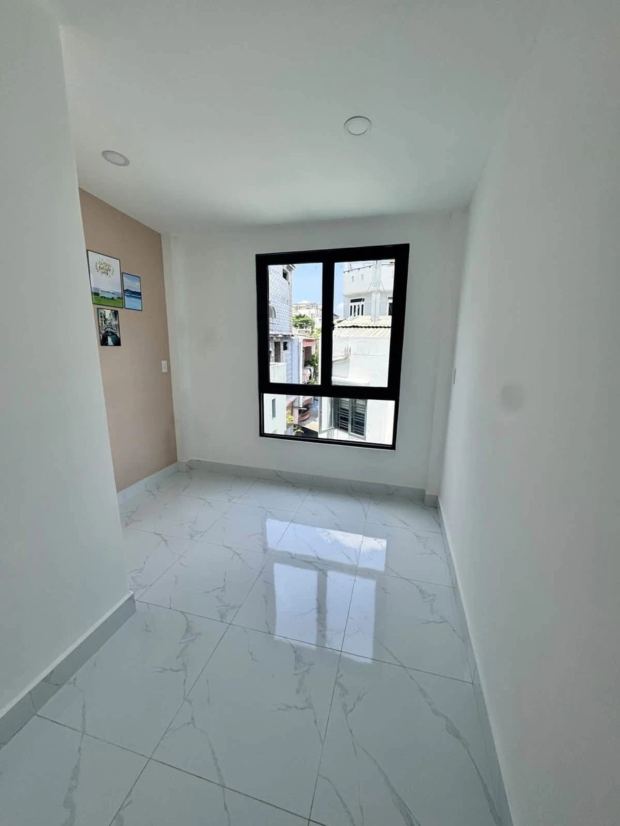 Bán nhà 3 tầng mới 45m² sàn hẻm Lạc Long Quân, Quận 11 giá 3,79 tỷ - Ảnh thu nhỏ 2