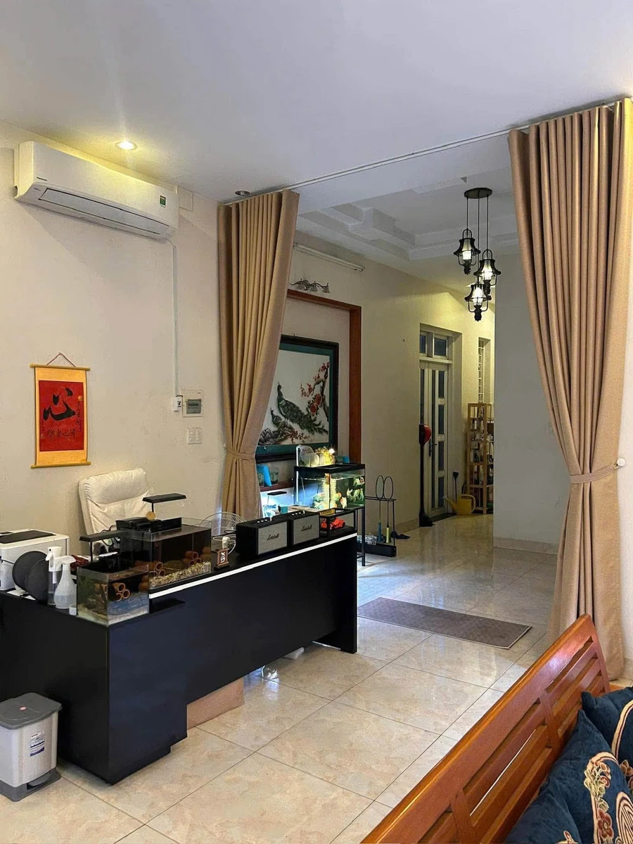 Bán nhà 2 lầu góc 2 mặt tiền 102m² Tân Hiệp - Ảnh 1