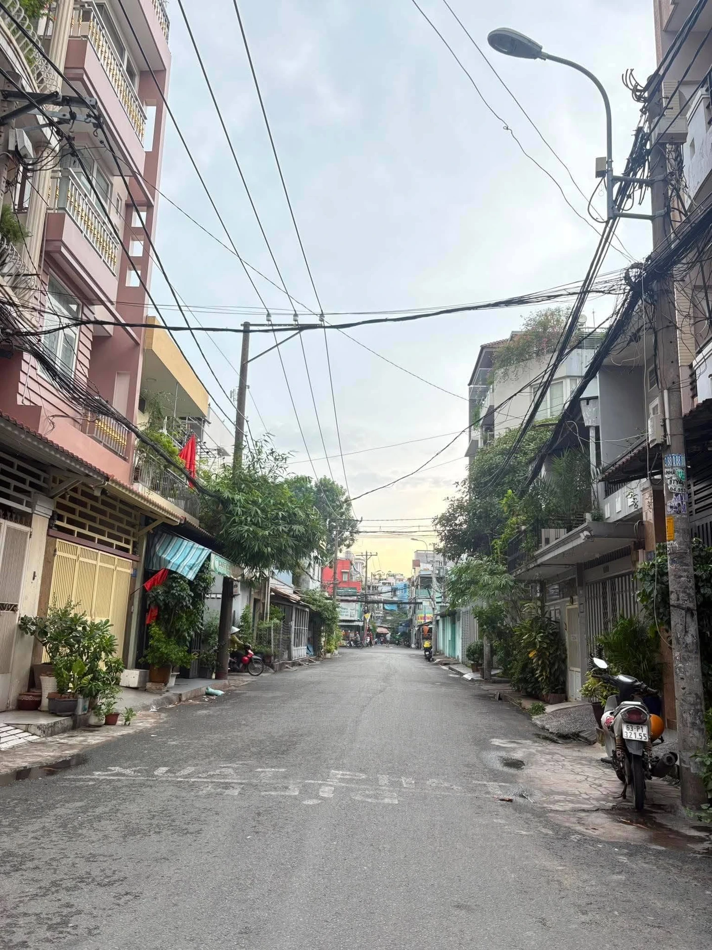 Bán nhà 4PN 62m² Lạc Long Quân Quận 11 - Ảnh 1