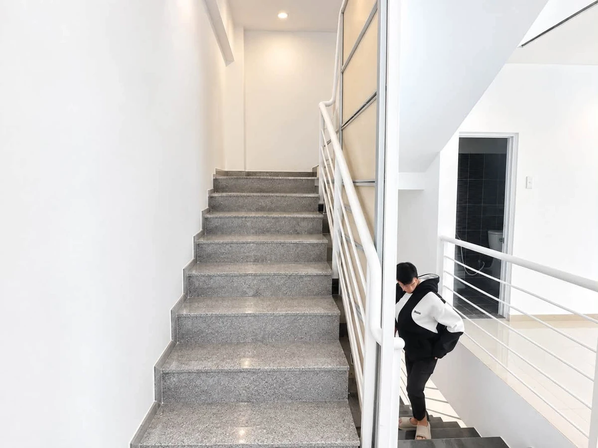 Cho thuê shophouse Công Quỳnh, Quận 1, 54m² - 78 triệu/tháng - Ảnh thu nhỏ 3