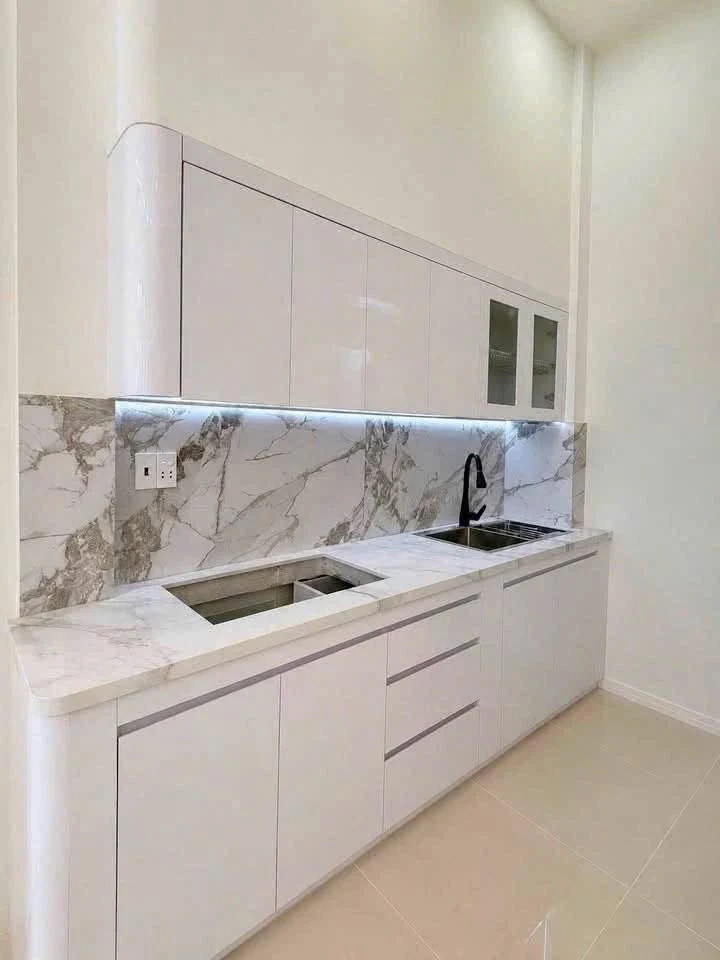 Bán nhà 2 phòng ngủ 33m2 Khánh Hội Quận 4, 5.45 tỷ - Ảnh thu nhỏ 4