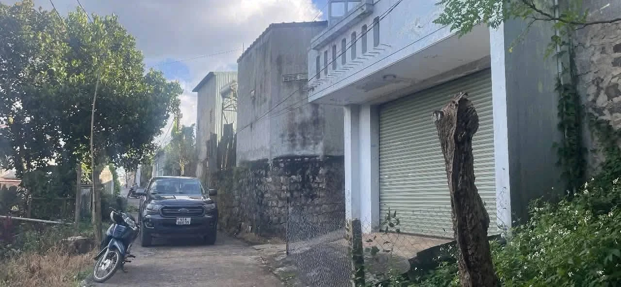 Bán đất 85m² hẻm Phạm Văn Đồng, Pleiku, 5 tỷ - Ảnh 1