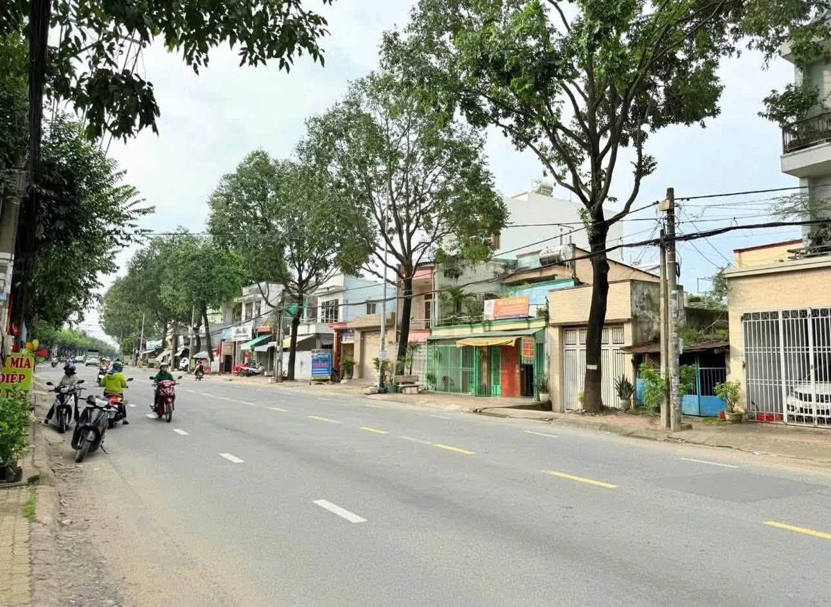 Bán nhà mặt tiền Bùi Hữu Nghĩa 108,3m2 kinh doanh 5 tỷ 300 triệu - Ảnh thu nhỏ 2