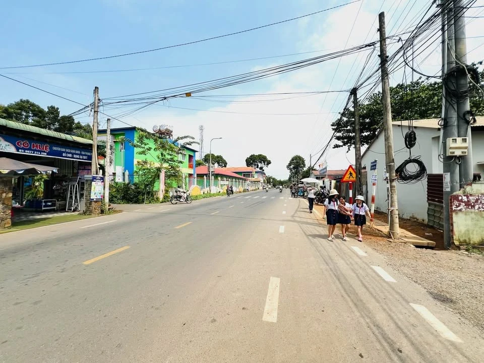 Bán đất Bình Lộc 220m² 650 triệu sổ riêng - Ảnh 1