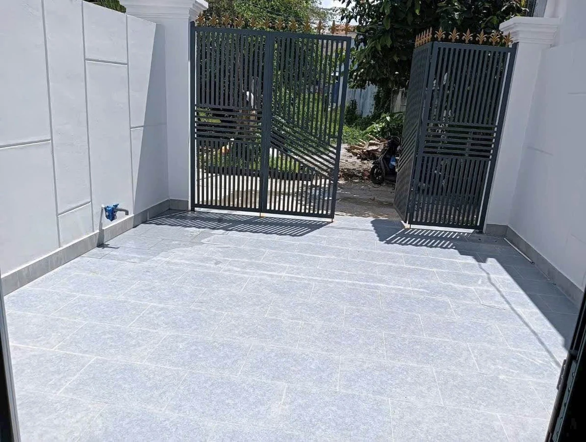 Bán nhà phố 4PN, 109m² Tân An Long An, 2.3 tỷ - Ảnh thu nhỏ 2