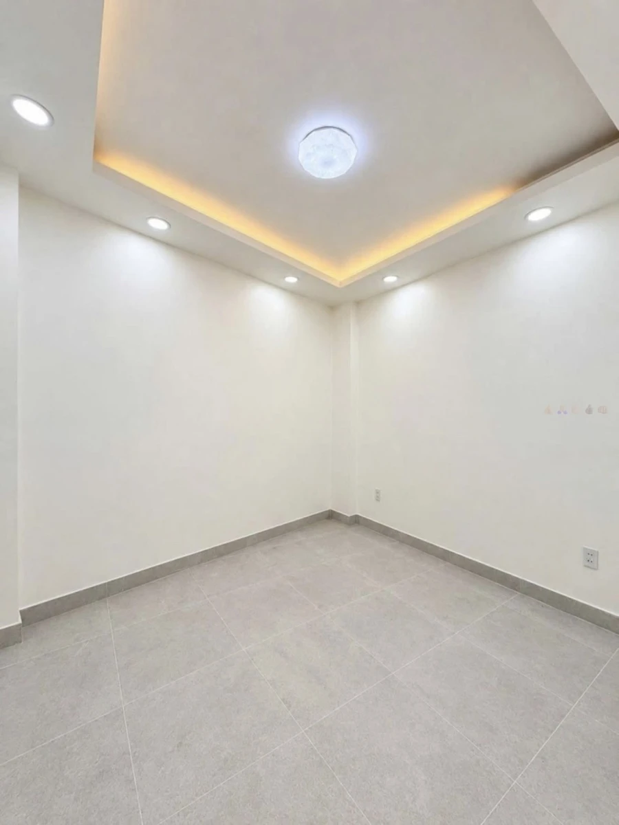 Bán nhà phố 4 tầng 4PN đường 3 Tháng 2 giá 5.5 tỷ - Ảnh thu nhỏ 2