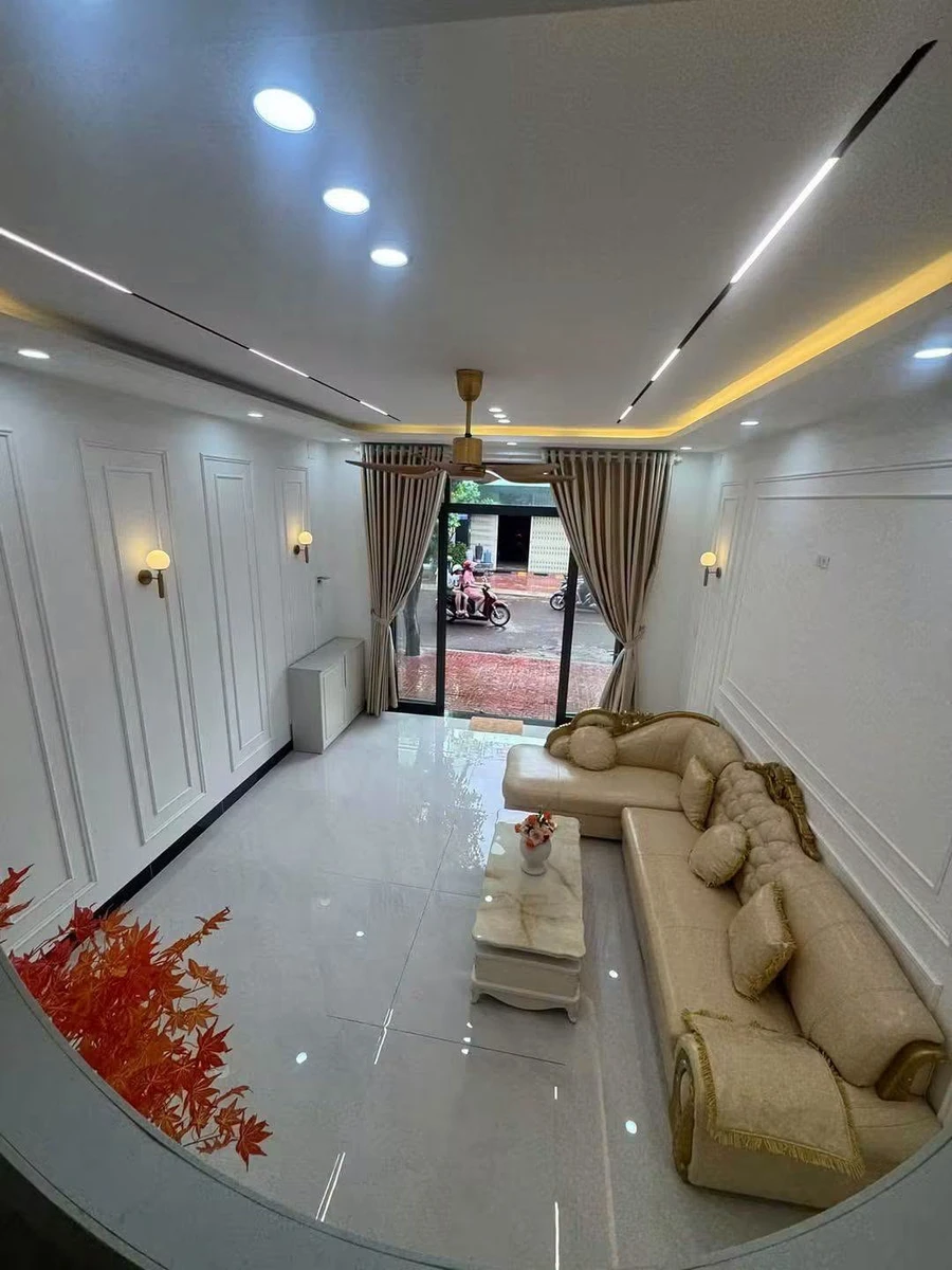 Bán nhà mặt tiền đường Thanh Niên, 60m², 4PN, gần biển Quy Nhơn, giá 7,2 tỷ - Ảnh thu nhỏ 4