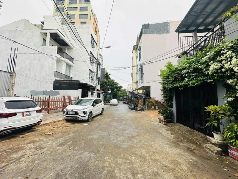 Bán tòa căn hộ 7 tầng 6 Duplex Dương Đình Nghệ, 74m2, 14 tỷ