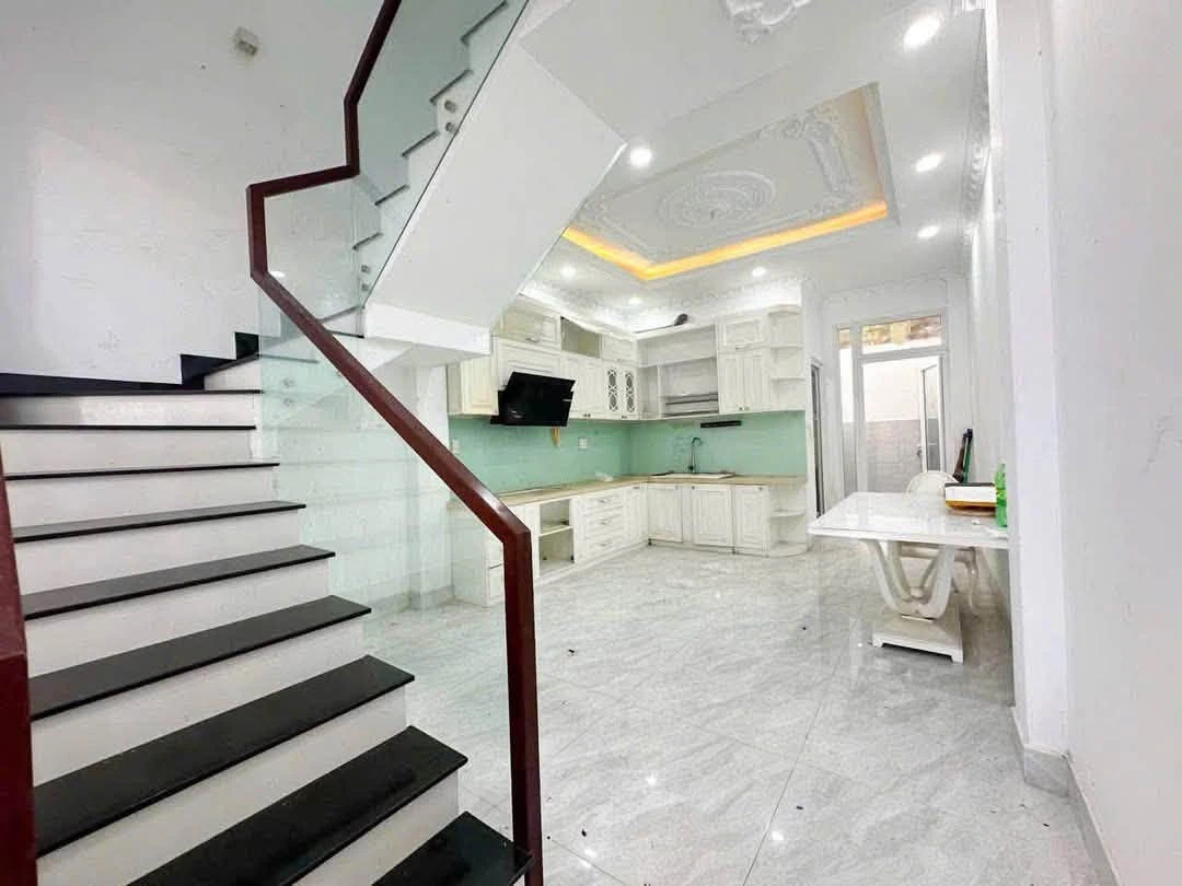 Bán nhà 6PN 68m² Sài Gòn Mới Huỳnh Tấn Phát 6,99 tỷ - Ảnh thu nhỏ 4