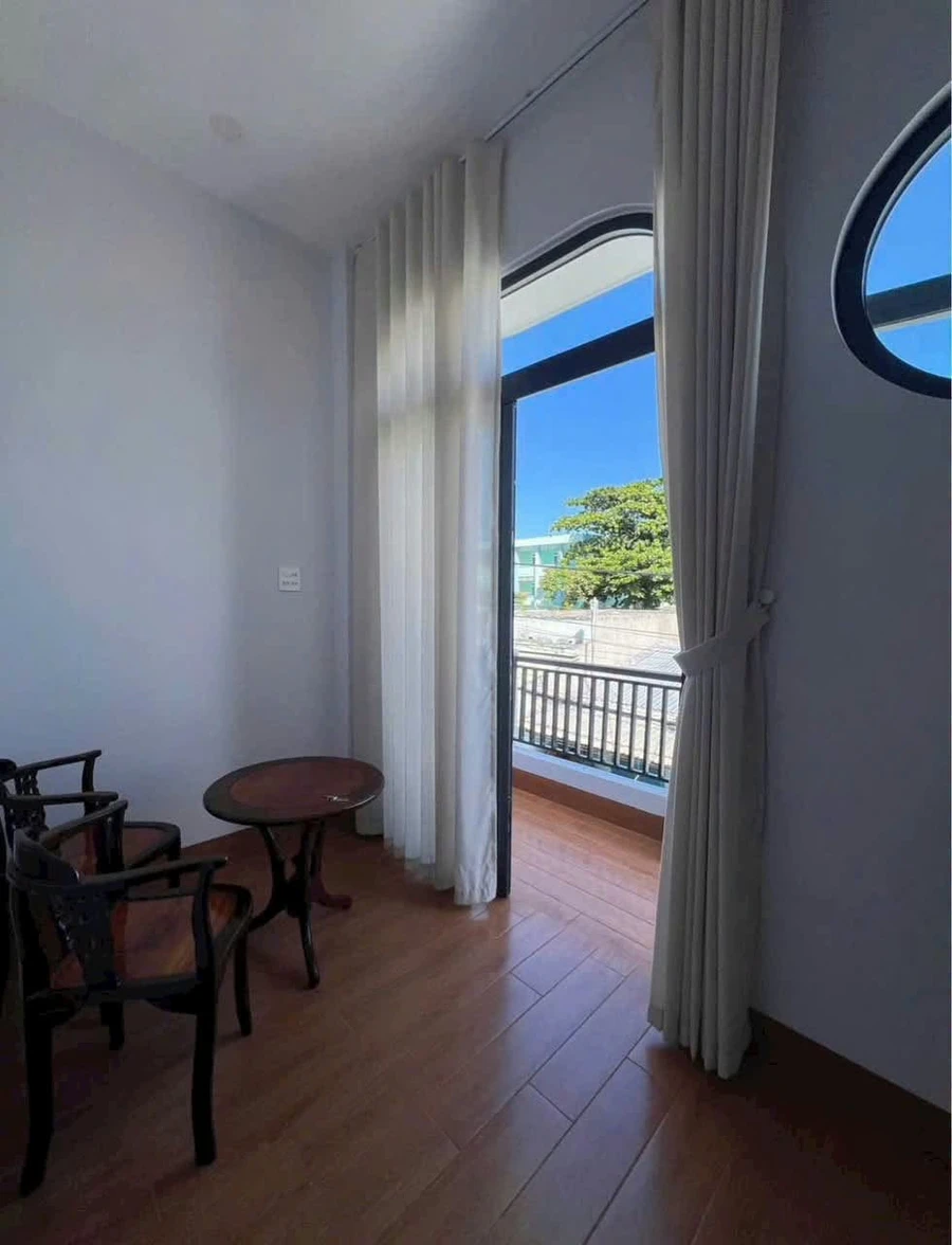 Bán nhà lầu 2 phòng ngủ 96m² Phan Thiết 2 tỷ 750 - Ảnh thu nhỏ 2