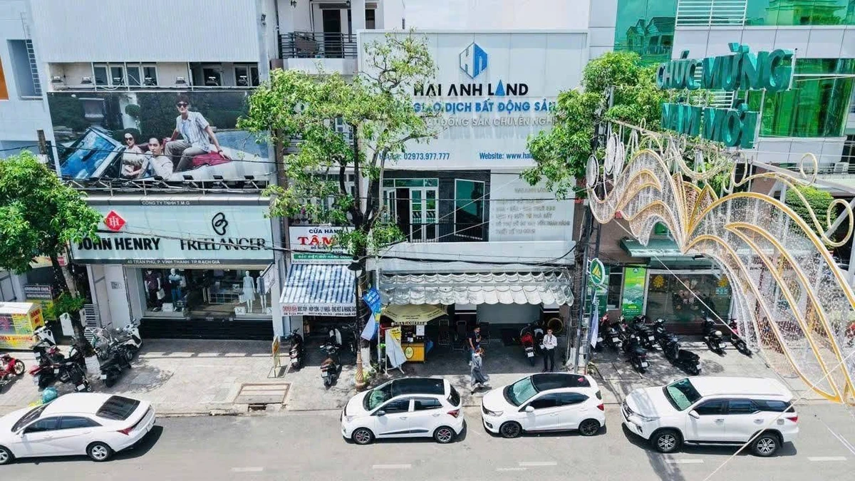 Bán nhà mặt tiền Trần Phú 96m² 12.5 tỷ Quận 10 - Ảnh 1