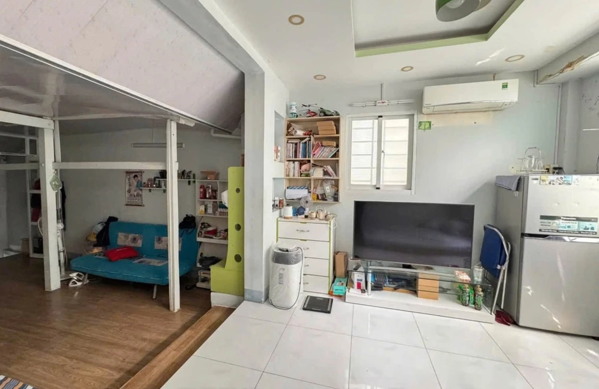 Bán nhà phố Quận 10, 45m², 2PN, 6,7 tỷ, gần mặt tiền - Ảnh thu nhỏ 4