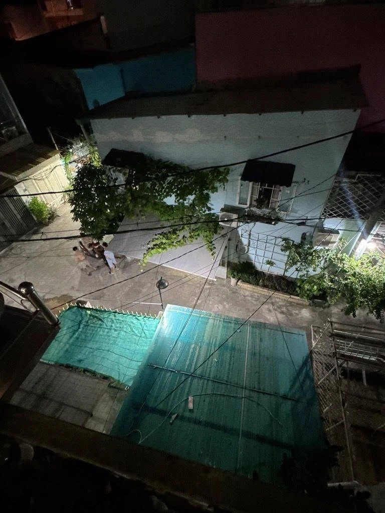 Nhà 4 phòng ngủ bán 10 tỷ 8 tại Bùi Đình Túy - Ảnh 1