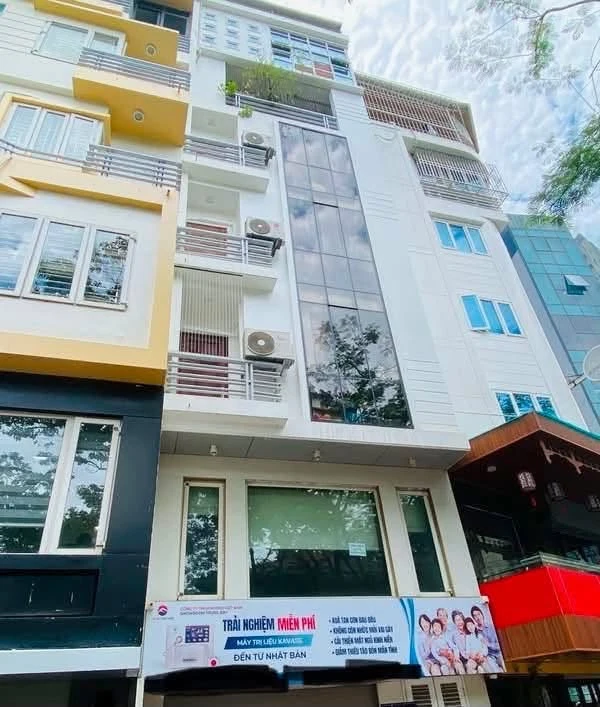Bán nhà phố 5 tầng 68m2 Hoàng Quốc Việt Cầu Giấy 19,9 tỷ