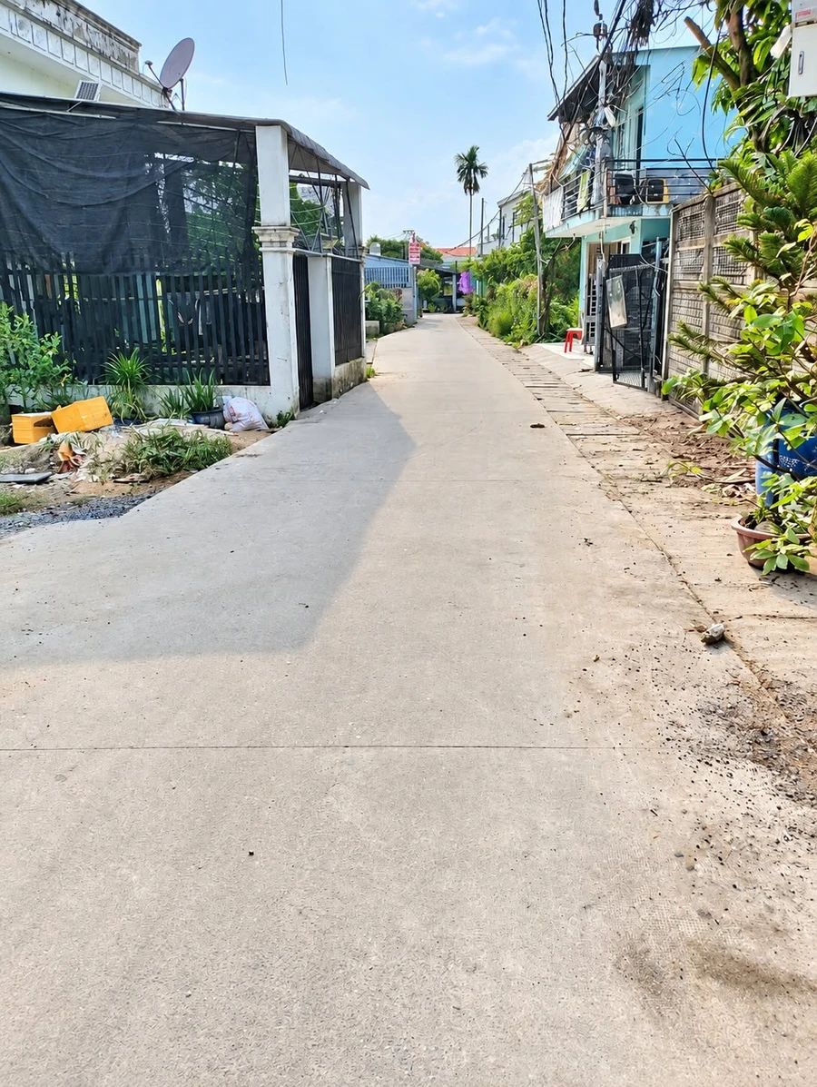 Bán dãy 9 phòng trọ 262m² Hưng Định, Thuận An, giảm còn 4,3 tỷ - Ảnh 1