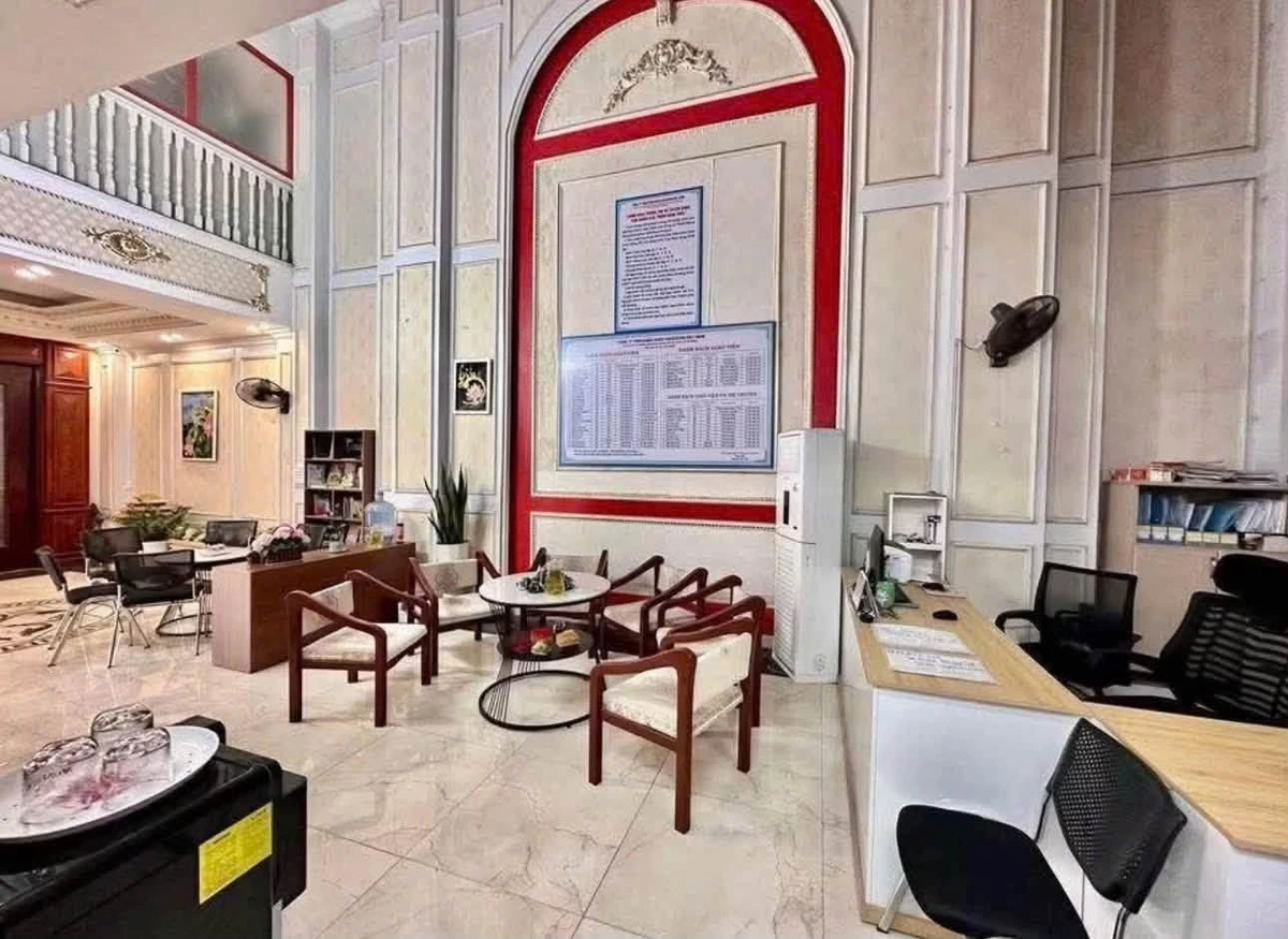 Bán nhà 5 tầng mặt tiền 8m, 136m², 1 tỷ, Hải Dương - Ảnh thu nhỏ 4