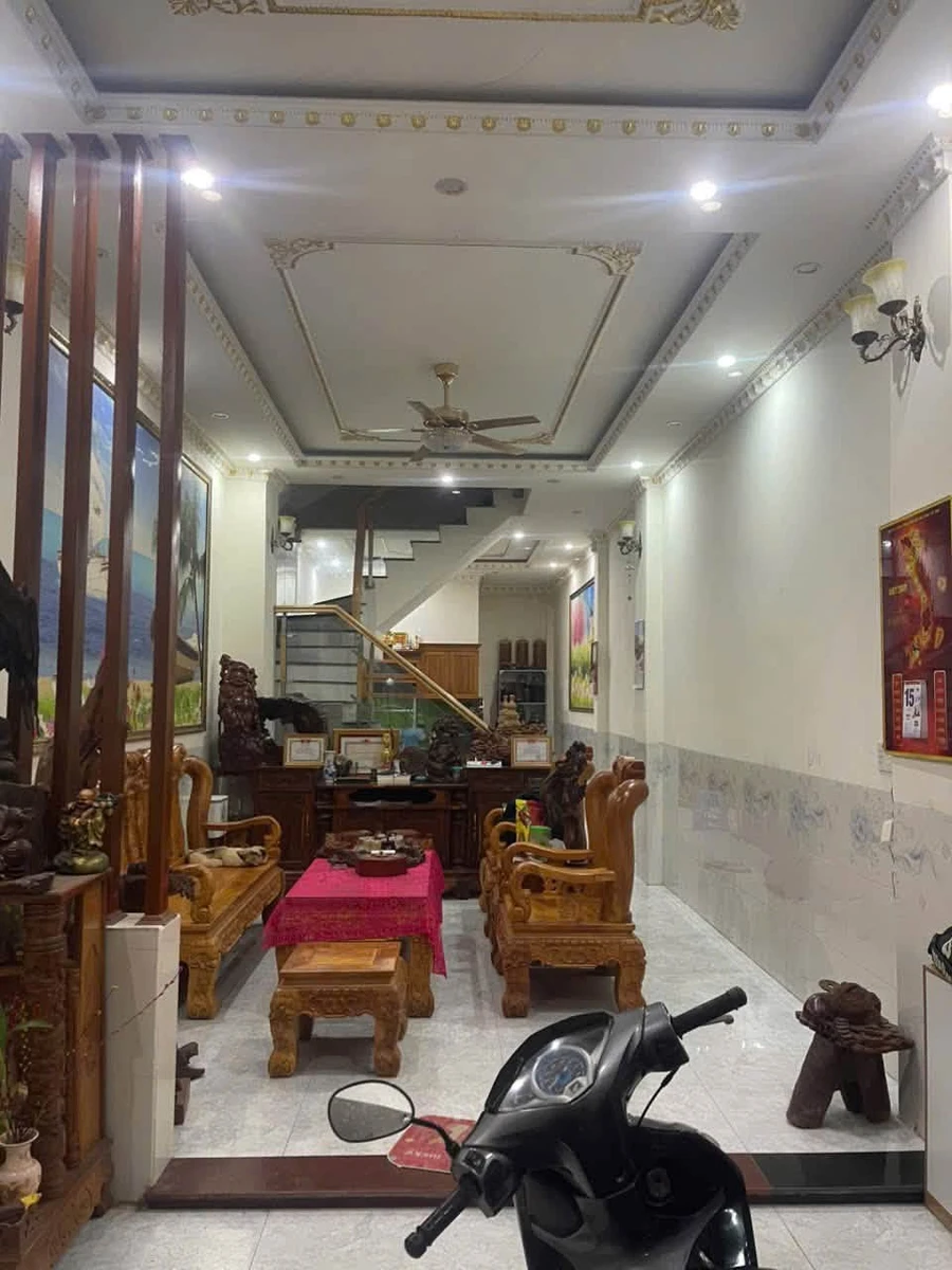 Bán nhà phố 5 phòng ngủ 210m2 Phường Hoá An Đồng Nai - Ảnh thu nhỏ 4