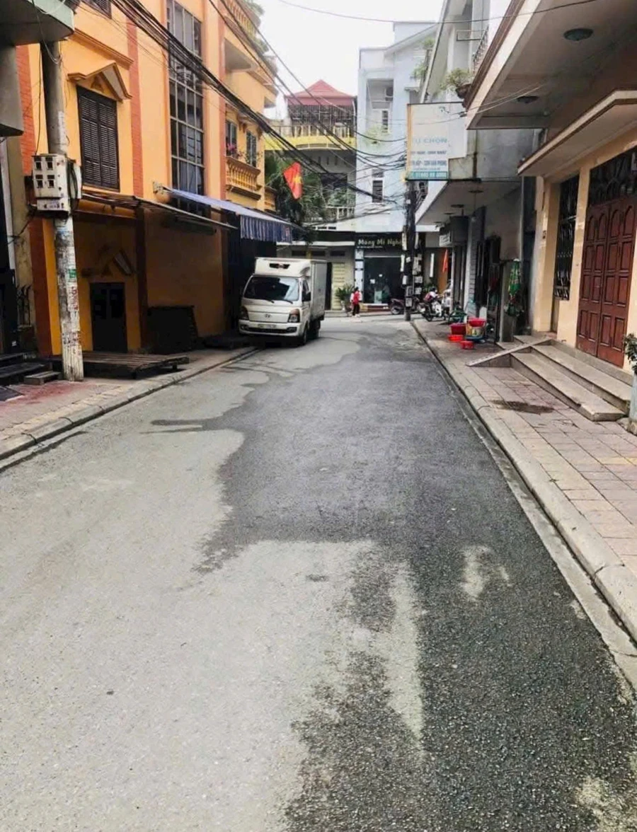 Bán nhà mặt tiền Trần Phú, Cẩm Phả 60m2, 4 tỷ - Ảnh thu nhỏ 4