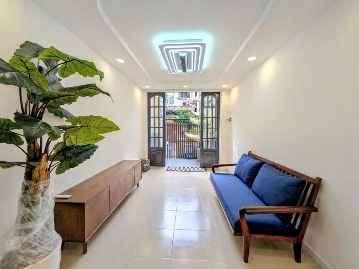 Bán nhà 3 tầng 36m2, 4 phòng ngủ full nội thất đường Nguyễn Kiệm, Phú Nhuận - Ảnh thu nhỏ 3