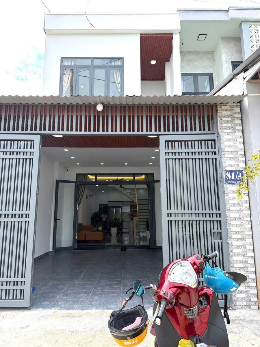 Nhà 2 tầng mới đẹp 90m² 3 PN giá 3,7 tỷ Đắk Lắk - Ảnh 1