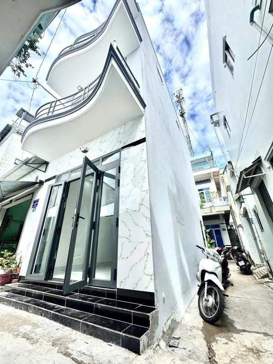 Cho thuê nhà hẻm 3 phòng ngủ 4,5 triệu/tháng Rạch Giá - Ảnh 1