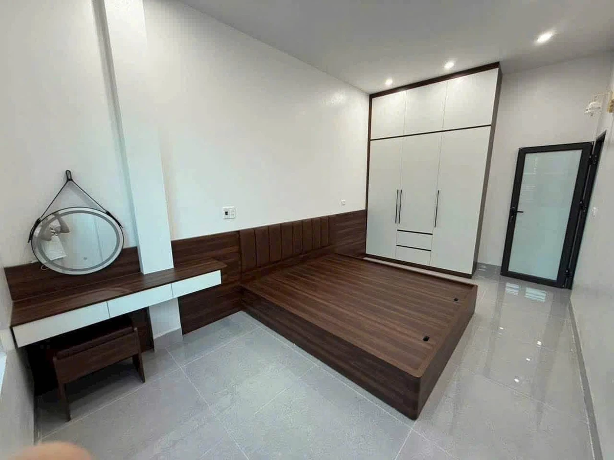 Bán nhà 3 tầng 50m² full nội thất Bích Đào 3 tỷ - Ảnh thu nhỏ 4