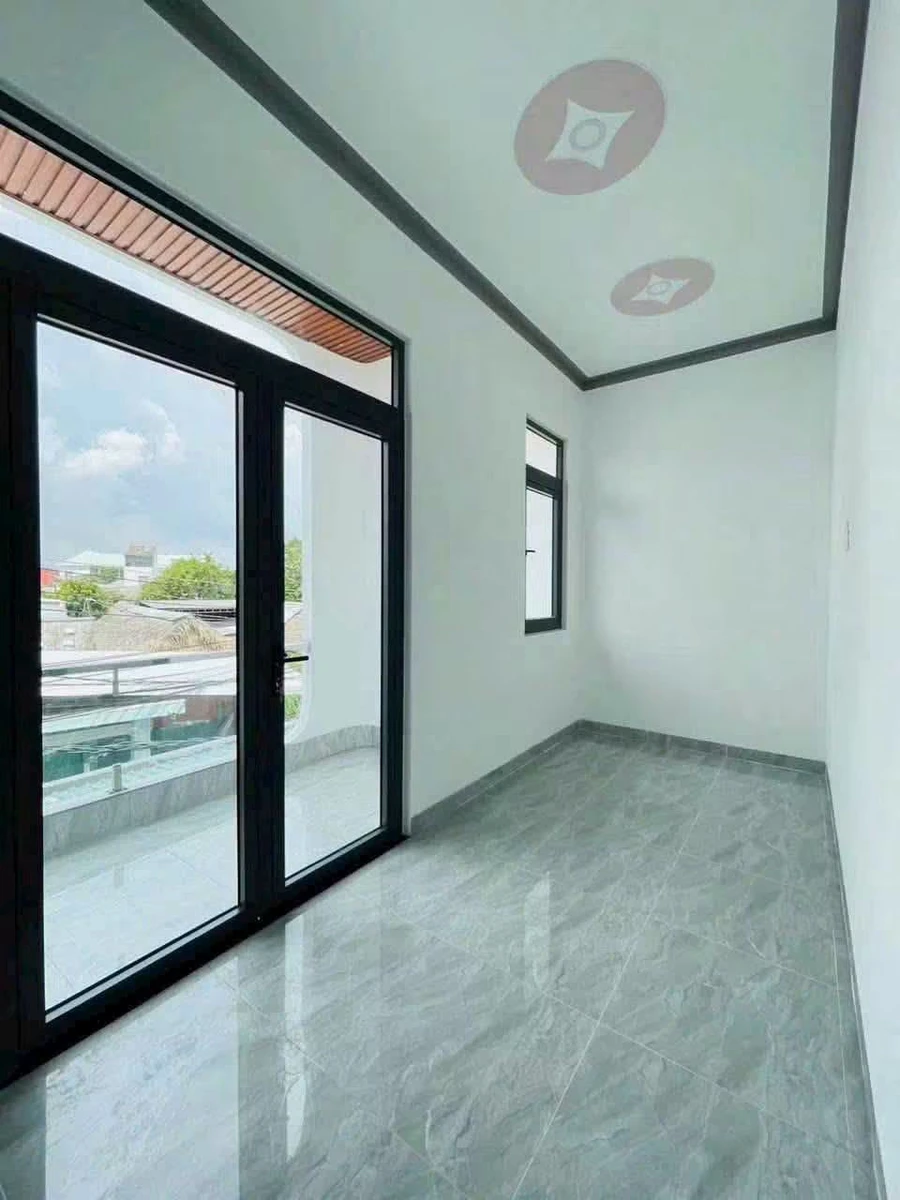 Bán nhà hẻm xe hơi 3PN, 100m2 Phường Long Hưng, Đồng Nai - Ảnh thu nhỏ 4
