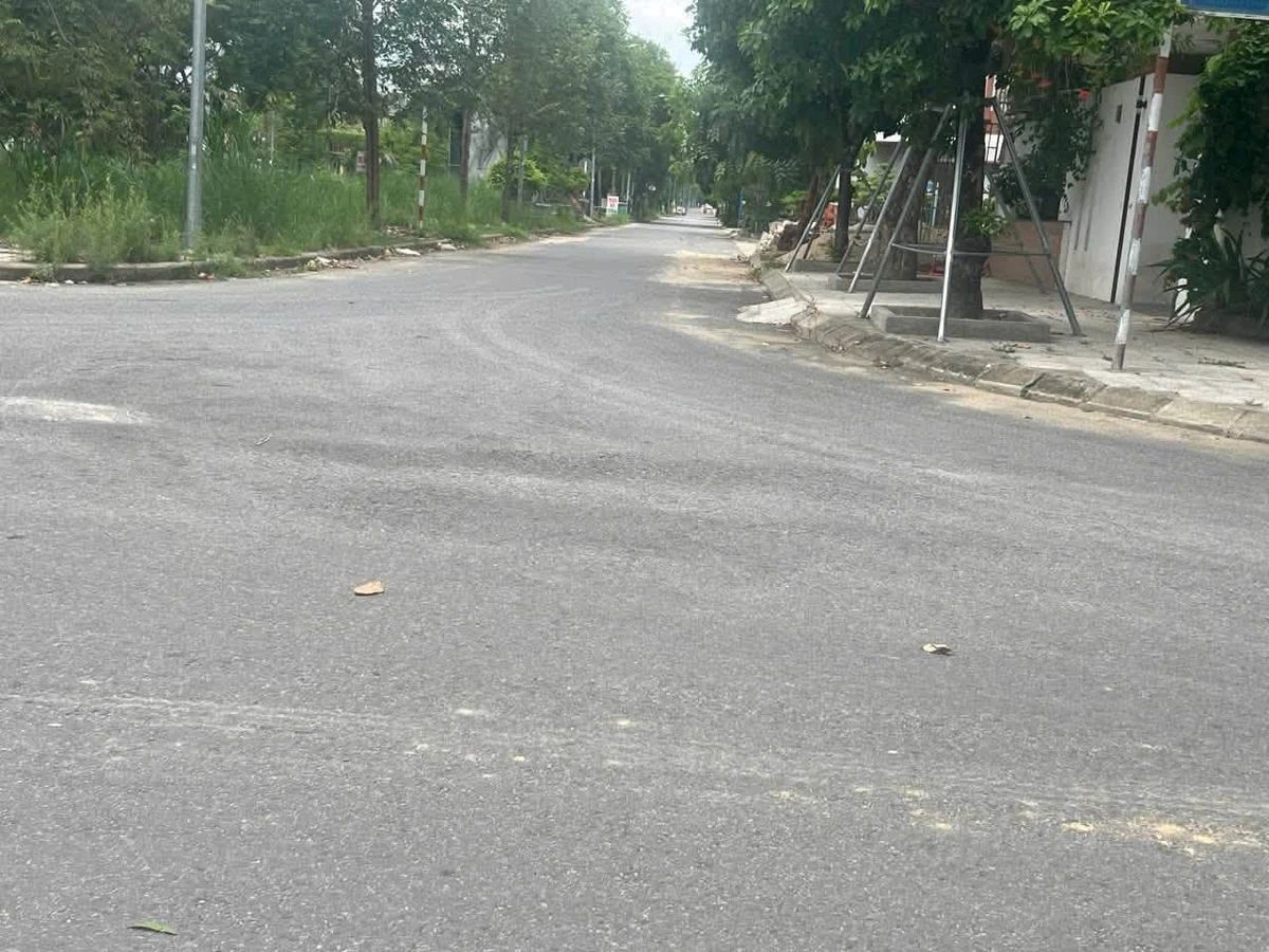 Bán lô đất mặt tiền 100m2 tại Quảng Ngãi 2,55 tỷ - Ảnh thu nhỏ 2